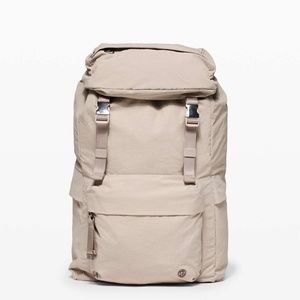 Lululemon On My Level Rucksack - 18L Sandlot color